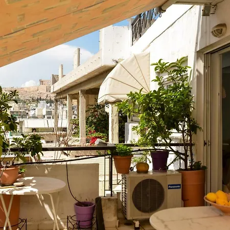 Apartment Athen's Balcony View Of The Acropolis Next Metro Fix Athen